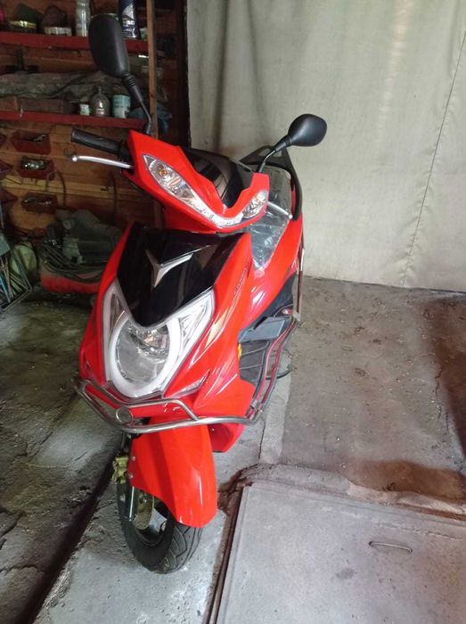 Продам новый мопед