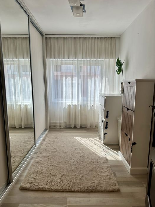Centru Vechi/Peninsula | Proprietar – 3 camere, 85 mp, mobilat, centrala, 2 AC