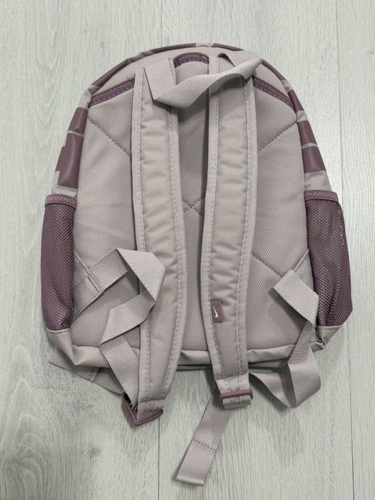 Рюкзаки Nike новые