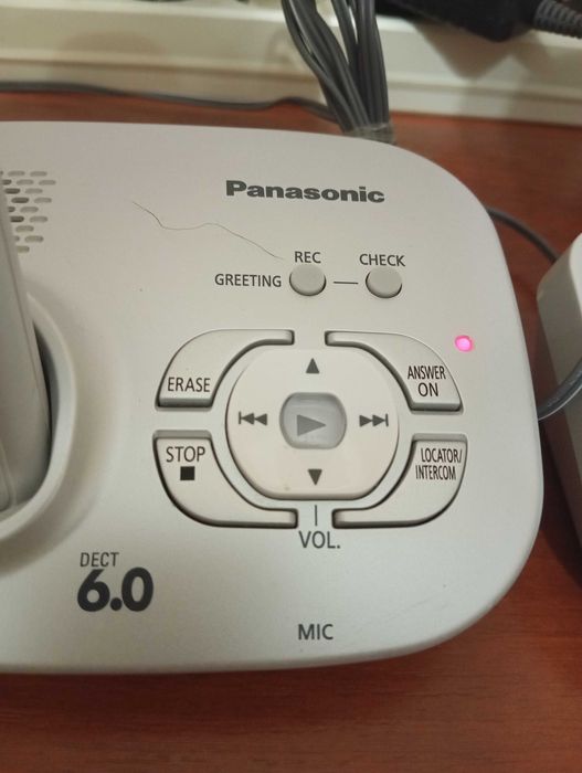 3 в 1.Продам радиотелефон три трубки на один телефонный номер.