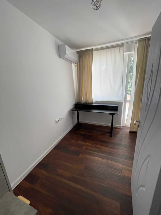 Дава се под наем Многостаен апартамент в Бургас, Сарафово - 180 кв.м за 1200 € - Снимка #9