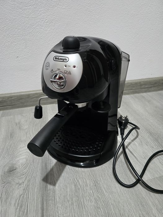 Espresor Delonghi
