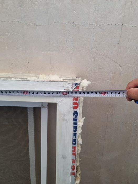 Продам бу пласт окно зал