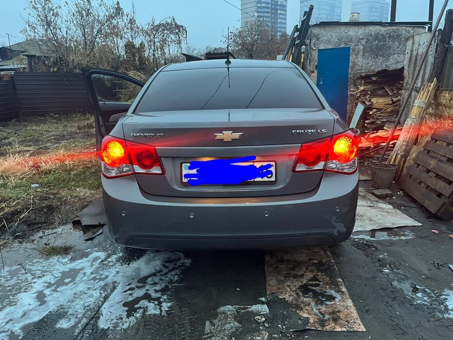 Продам chevrolet cruze