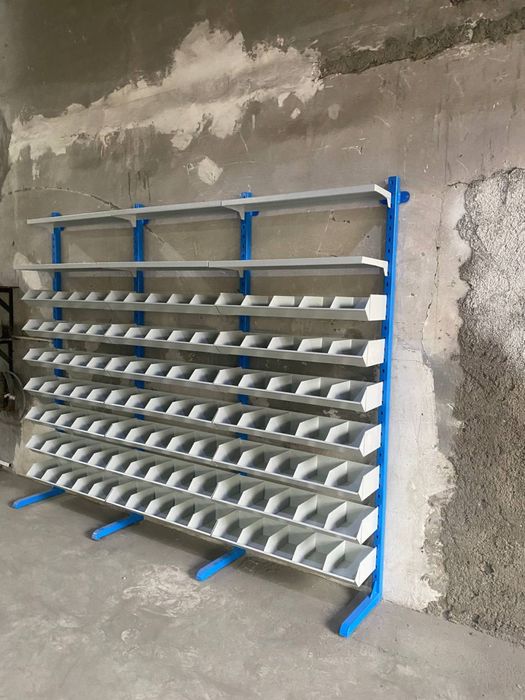 Полка для мелких деталей — болтов, гаек и запчастей