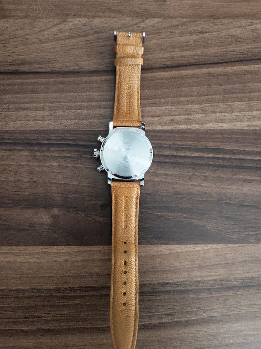 Часовник CITIZEN ECO - Drive