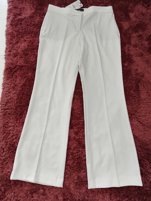 Pantaloni albi Zara mărimea L