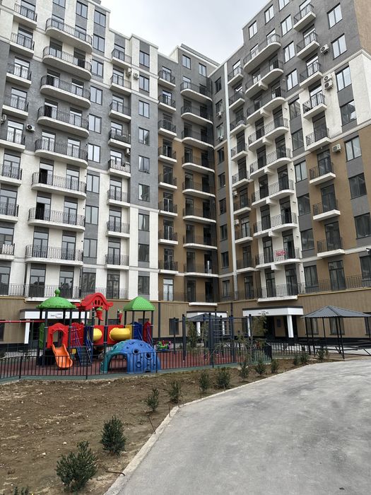 Uy sotiladi biznes klass