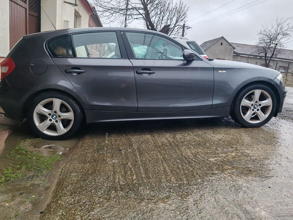 BMW serie 1 2005 2.0 benzina