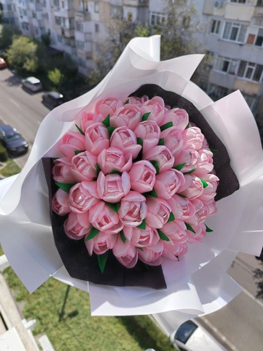 Buchet Lalele satin