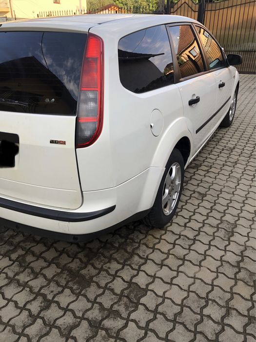 FORD Focus 2006 — imagine 3