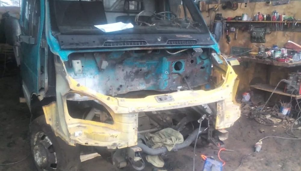 Продам телевизор пороги на Газель