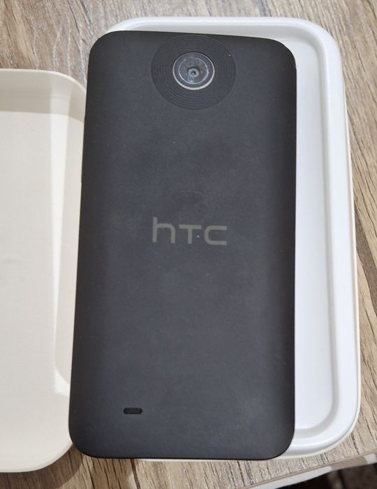 Продам НТC Desire 300