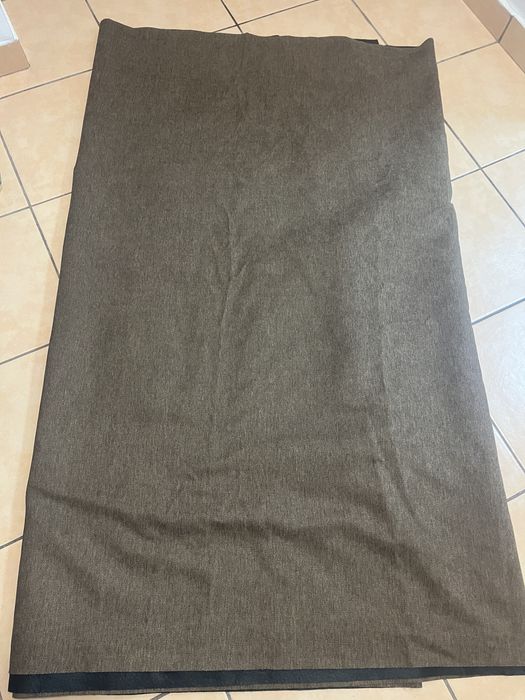 Material stofa deosebit pentru tapitat