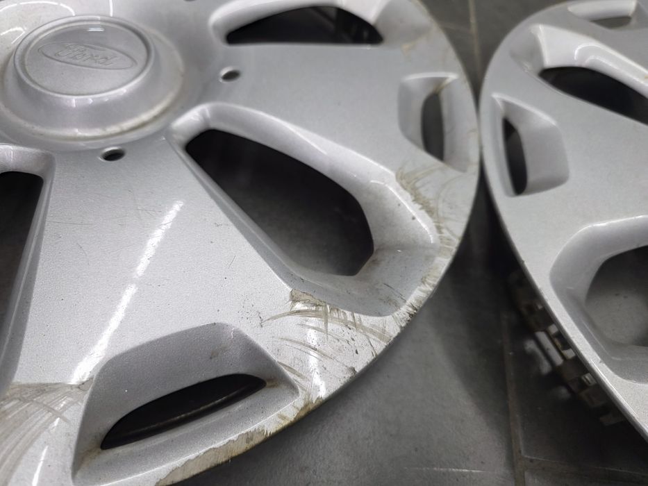 Тасове 16 - Ford