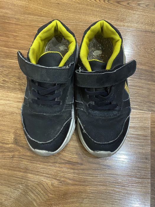 Кроссовки 35-36 размер на детей