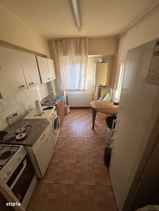 Apartament cu 2 camere de vanzare, 51 mp, etajul 1, Dealul Florilor — fotografia 1