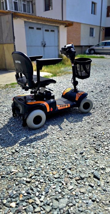 Scuter Carut electric KARMA pentru persoane cu dizabilități handicap