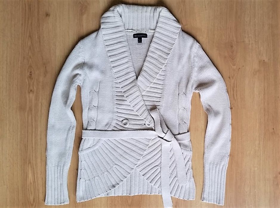 Дамска жилетка на MANGO, Манго. Нова. Размер Л, L