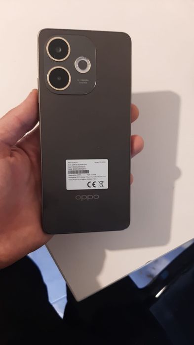 Oppo A5 Pro 5g 8gb RAM, 256gb memorie
