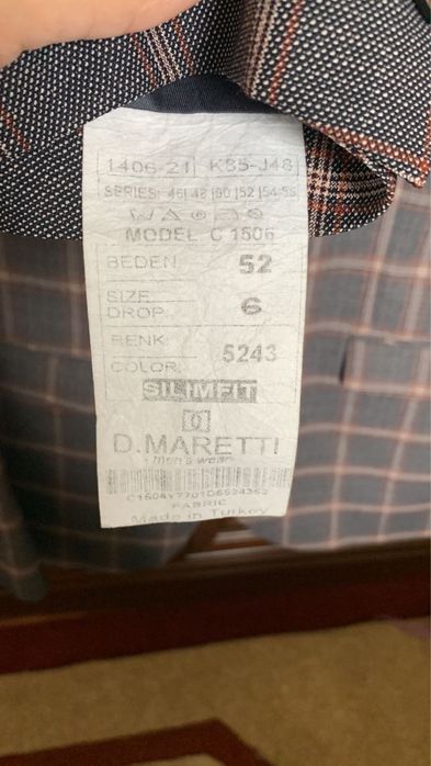 Продам костюм тройка