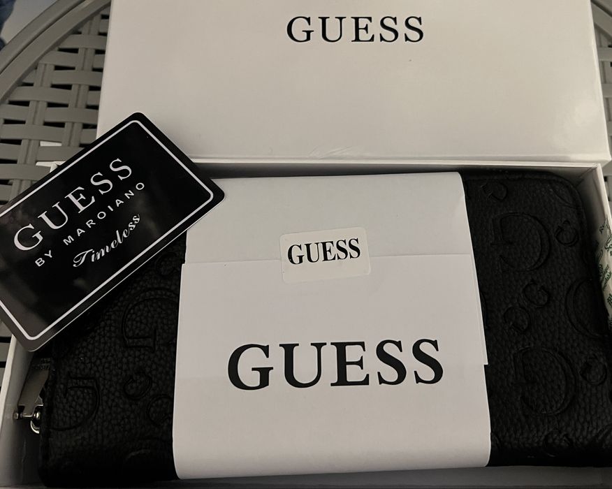 Portofel Guess nou
