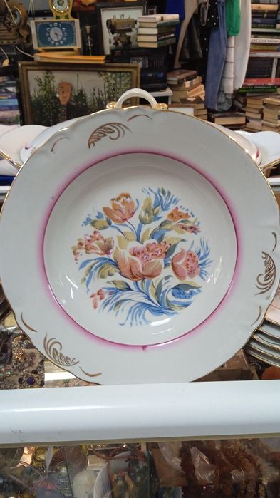 Продан сервиз на добор