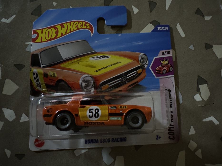 Hot Wheels ferrari, audi, porsche, honda