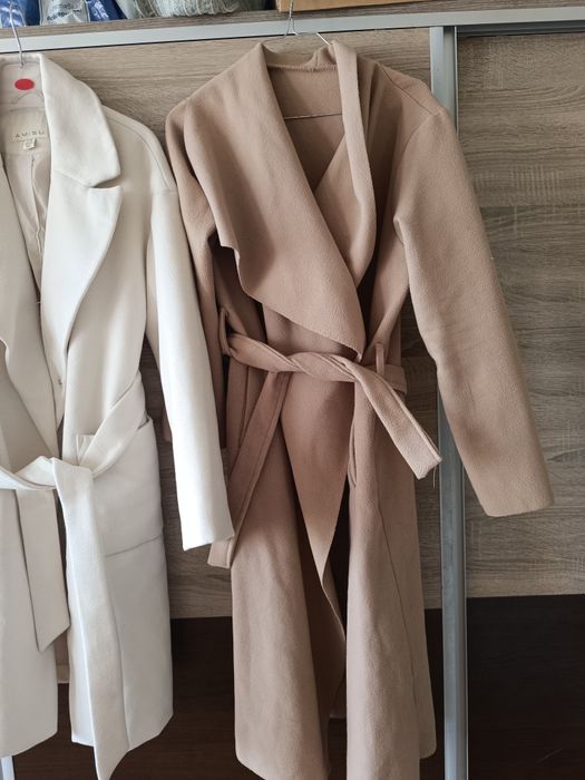 Дамско палто AMISU