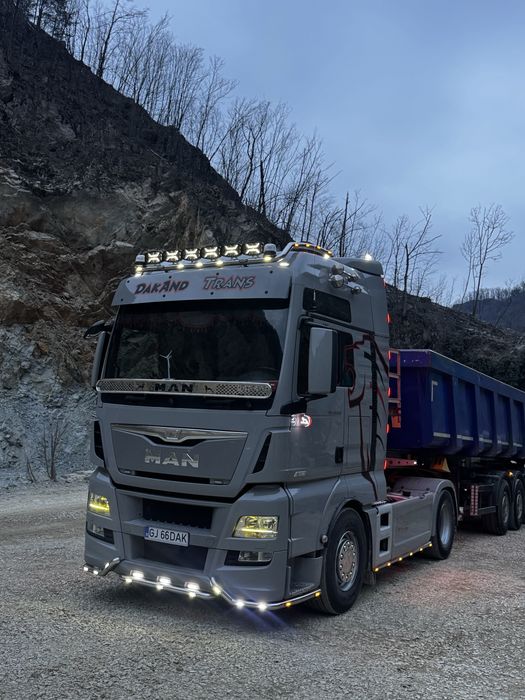 Cap tractor MAN TGX D38 18.520