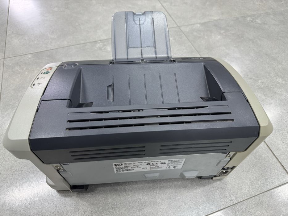 Принтор HP LaserJet 1010