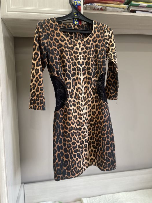 Продам платья по 5тыс