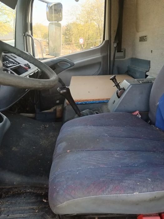 Vând Mercedes Atego 7.5 t