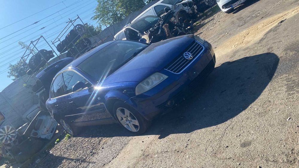 Dezmembrez Volkswagen Passat B5.5 1.9 D an 2004 cod motor AVB