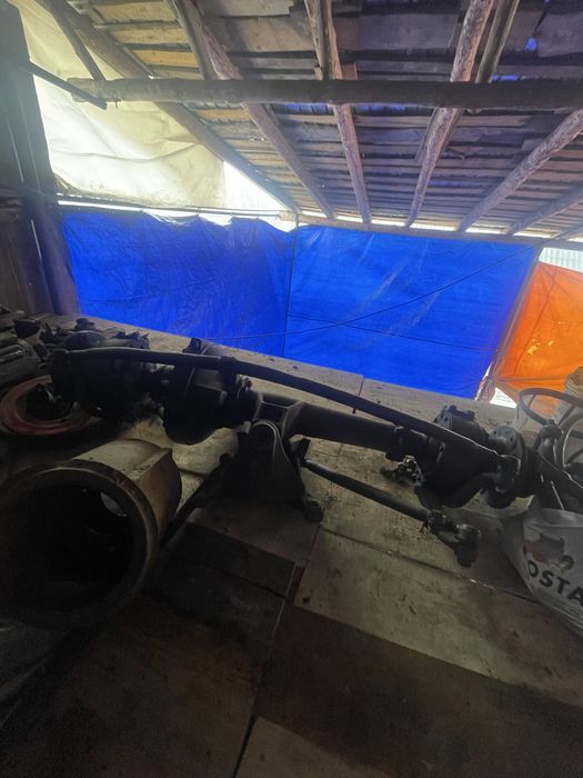 Vând față tractor u651