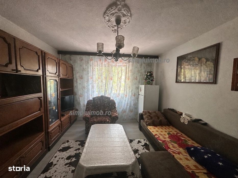 2 Camere Bloc Reabilitat Brancoveanu Straja — fotografia 1