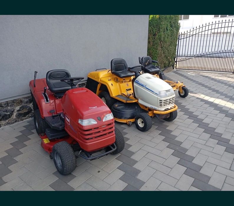 Tractoraș tuns iarba gazon