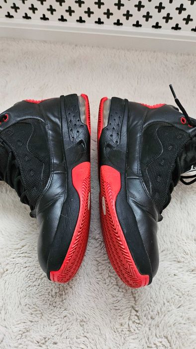 Jordan Max Aura 2