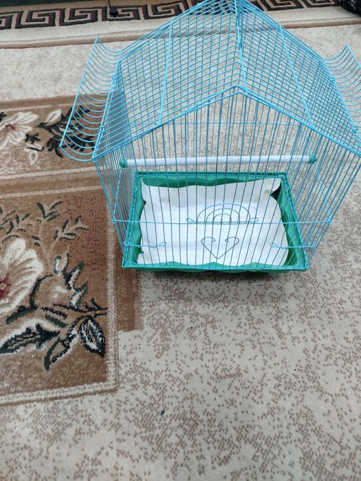 Продам клетку для попугая