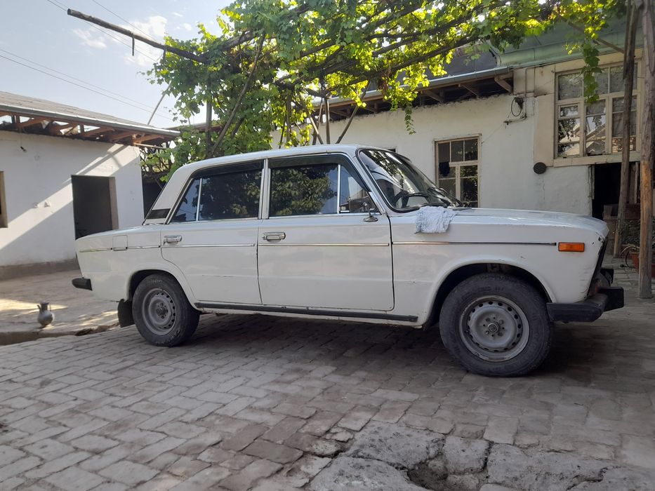 Машина сотилади Ваз2103