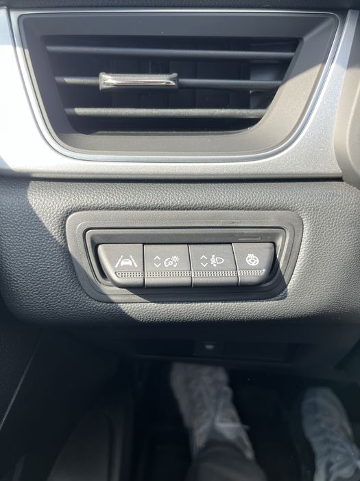 Renault Captur Tehno 2024 1.33 140cp Stare Excelenta dotari premium mild hibrid unic proprietar garantie activa fara daune