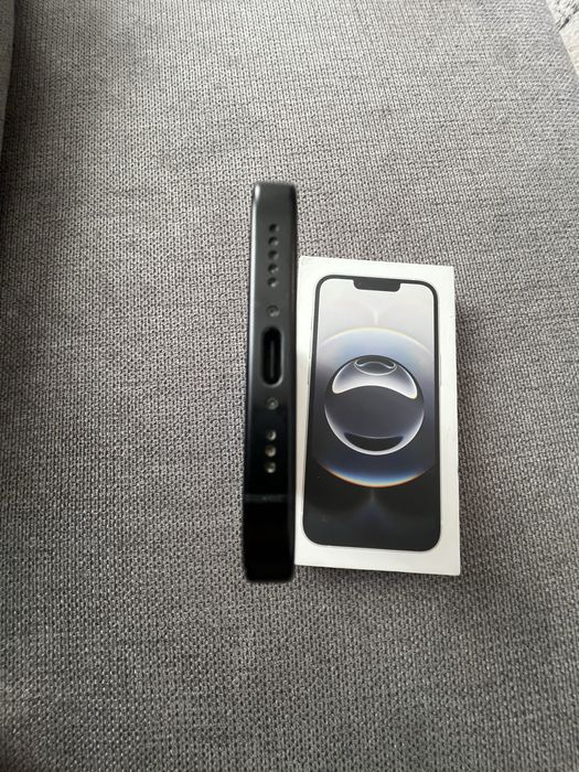 Apple Iphone 16 128gb black