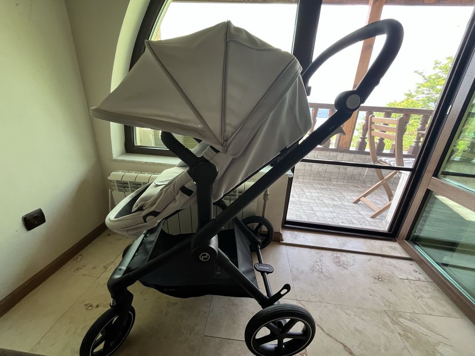 Cybex EOS – Сива | Много запазена | 100 €