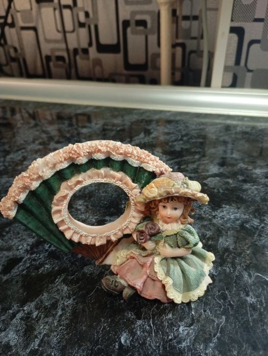 Продам статуэтки привезённые с Дубая.