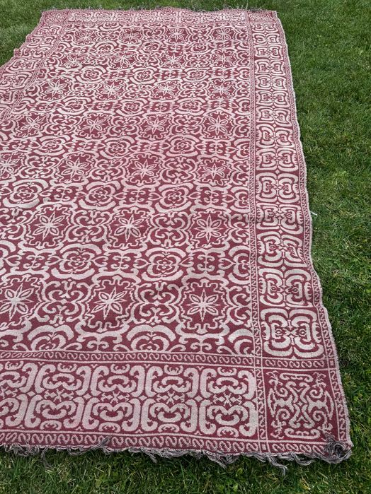 Жакардов килим 3,20х1,90 см червено и сиво