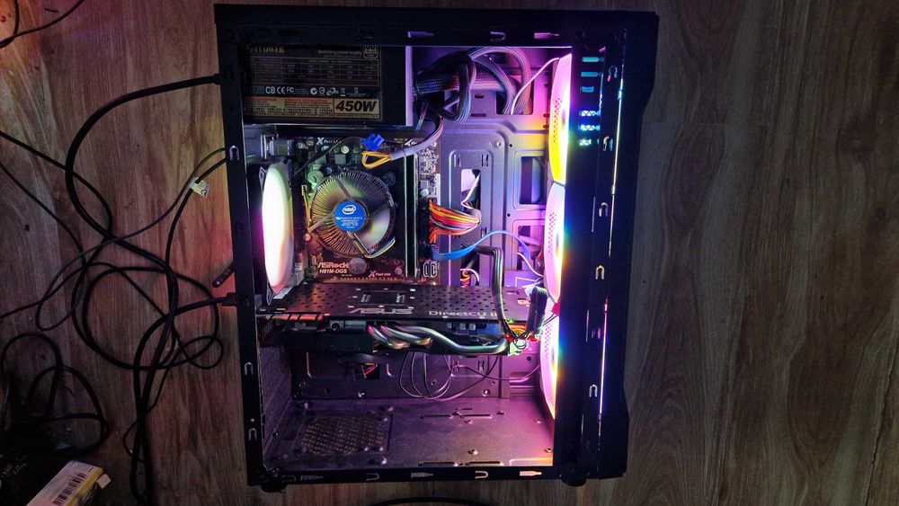 PC Gaming Octa Core i7/RGB/16GB/SSD 240GB/GTX 970/WiFi/W11 la 1000lei
