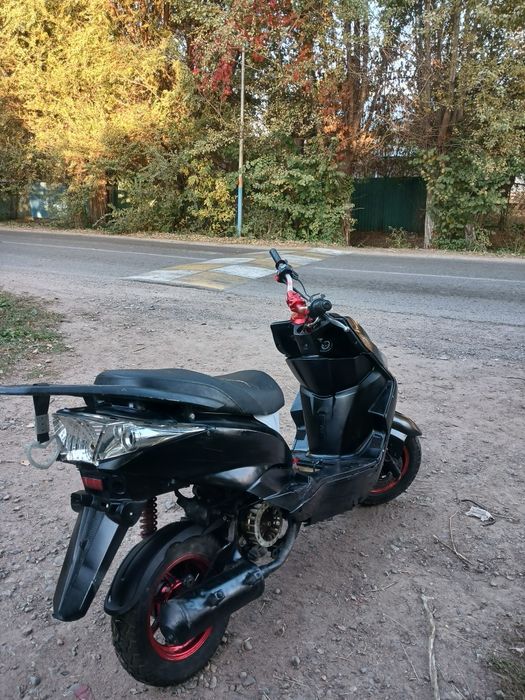 Продам мопед м8 про