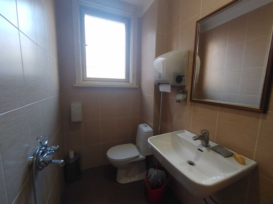 Дава се под наем  в София, Оборище -  кв.м за 448.8 € - Снимка #6