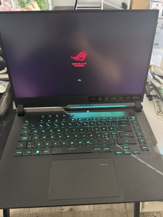 asus rog f533zw i9