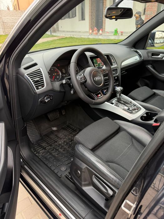Audi Q5 S-line / facelift / 2.0 d / 190 cp / euro 6 / 4x4 / Impecabil